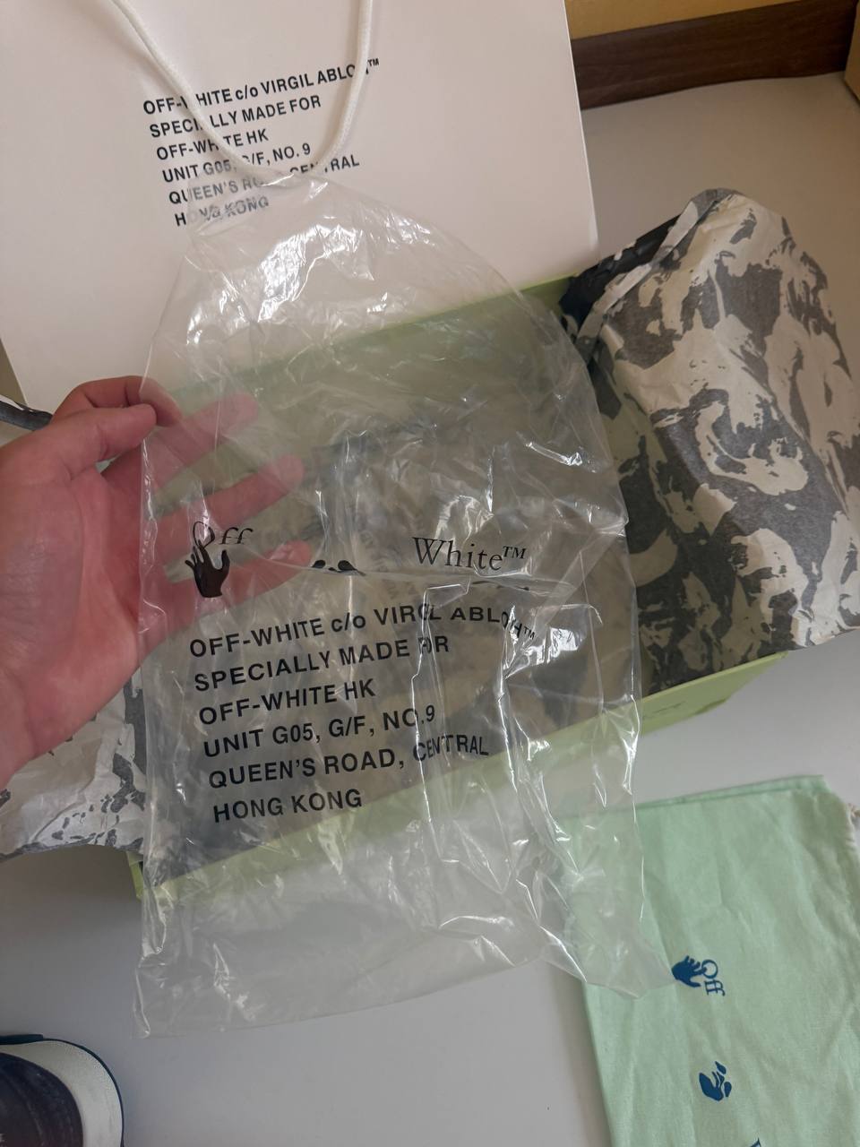 Off-White Out Of Office (000) Navy/White.REPLICA