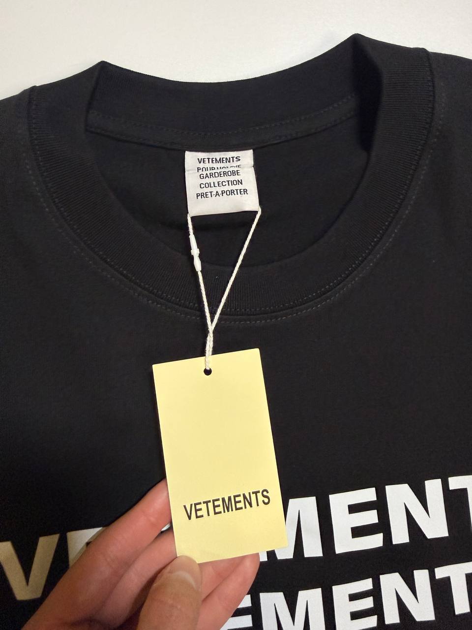 Футболка VETEMENTS REPLICA