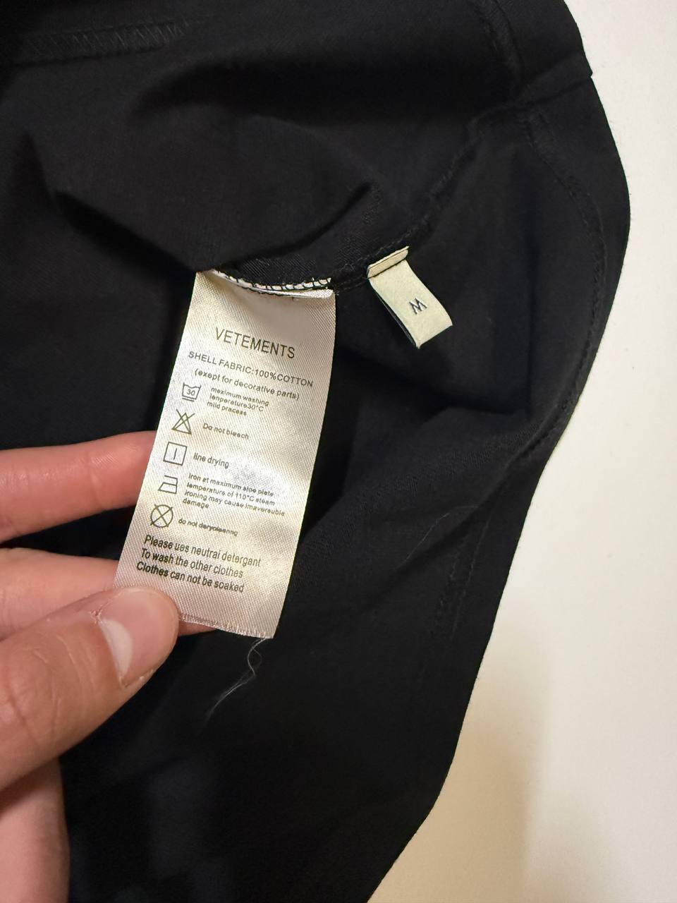 Футболка VETEMENTS REPLICA